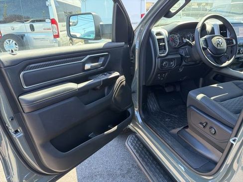 New 2026 RAM 1500 4x4 Crew Cab image 13