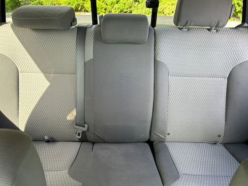 Used 2015 Toyota Tacoma 4x4 Double Cab w/ Convenience Package image 34
