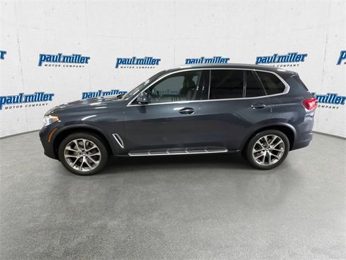 Used 2019 BMW X5 xDrive50i w/ Executive Package image 6