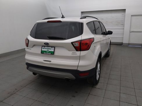 Used 2019 Ford Escape SEL FWD image 9