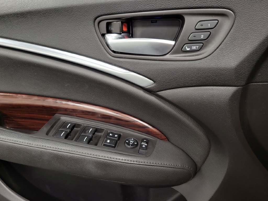 Used 2016 Acura MDX SH-AWD image 29