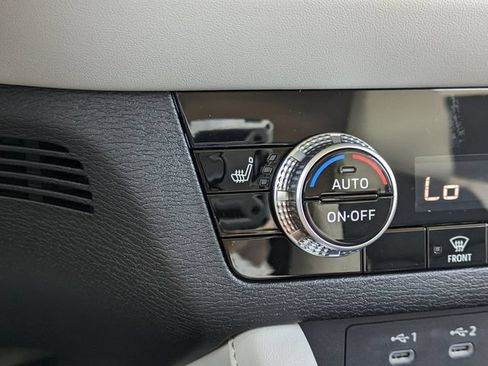 New 2026 Mitsubishi Outlander SE FWD image 29