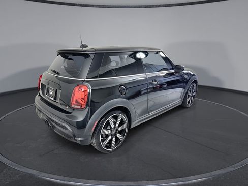 Used 2023 MINI Cooper S w/ Signature Upholstery Package FWD image 8