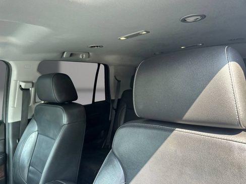 Used 2020 Chevrolet Tahoe LT RWD image 14