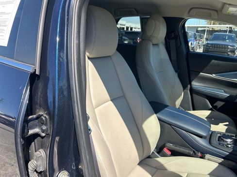 Used 2020 MAZDA CX-30 FWD w/ Select Package image 21