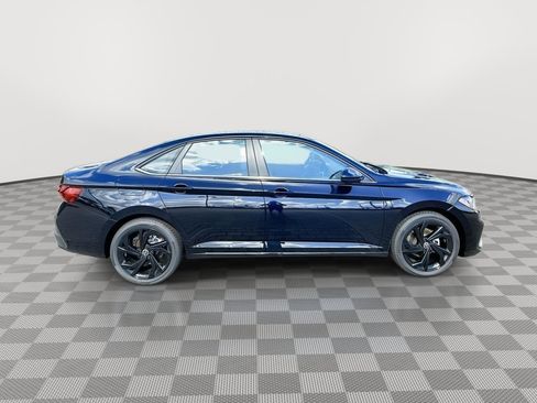 New 2025 Volkswagen Jetta SE image 1