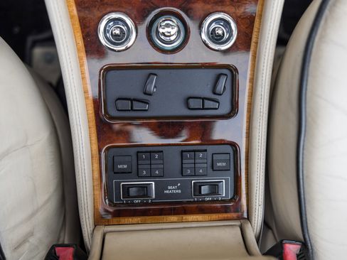 Used 1991 Rolls-Royce Corniche III image 25