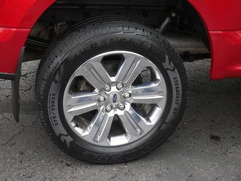 Used 2020 Ford F150 XLT w/ Equipment Group 302A Luxury AWD/4WD image 13