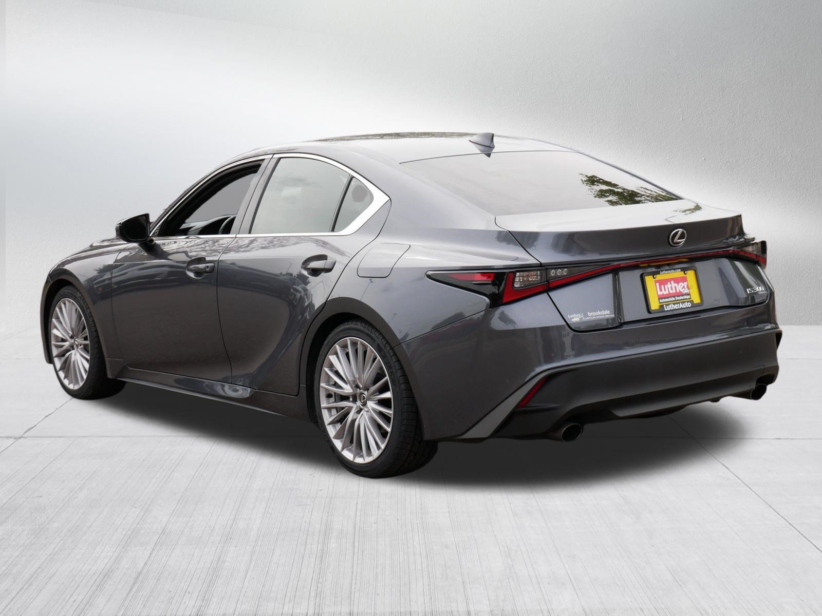 Used 2024 Lexus IS 300 w/ Premium Package RWD image 5
