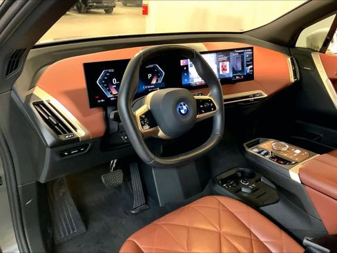 Certified 2023 BMW iX xDrive50 w/ Premium Package image 17