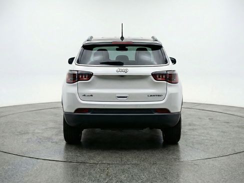 Used 2025 Jeep Compass Limited AWD/4WD image 7