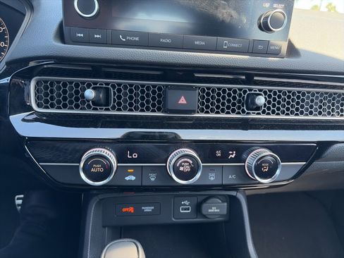 Certified 2022 Honda Civic Sport image 19