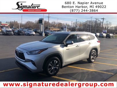 Used 2020 Toyota Highlander XLE