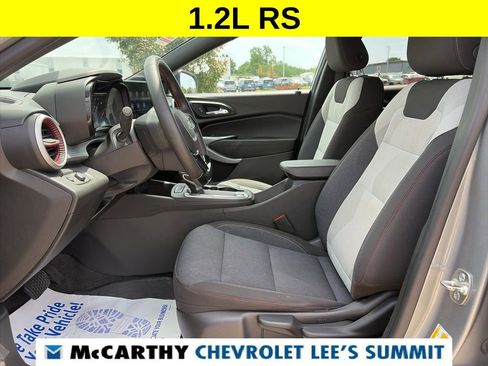 Used 2025 Chevrolet Trax RS w/ Driver Confidence Package FWD image 43