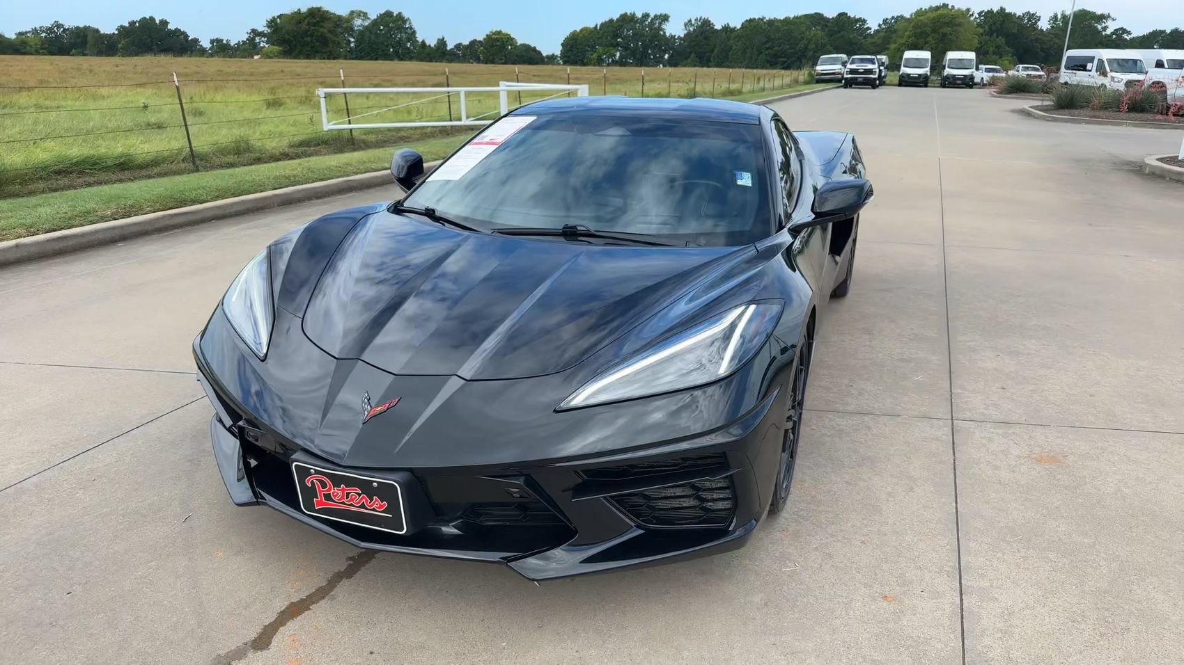 Used 2025 Chevrolet Corvette Stingray Premium Cpe w/ 3LT RWD image 3