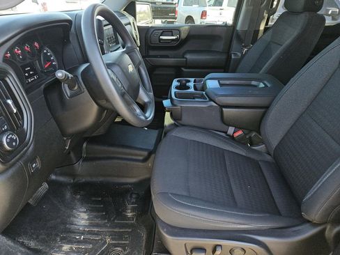 Used 2022 Chevrolet Silverado 1500 Custom image 22