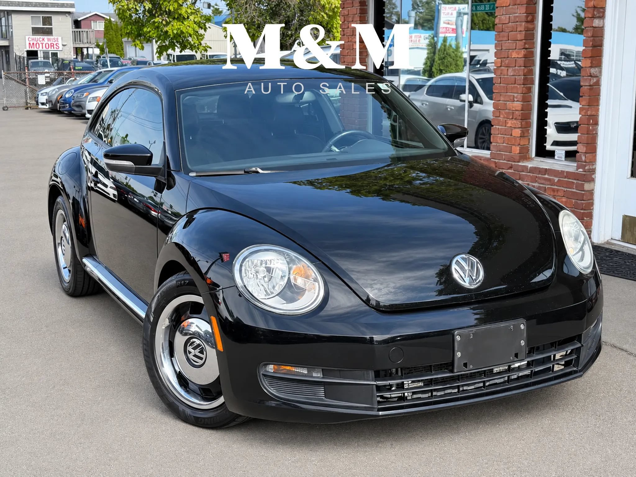 Used 2012 Volkswagen Beetle 2.5 FWD image 1