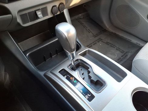 Used 2015 Toyota Tacoma 4x4 Double Cab image 18