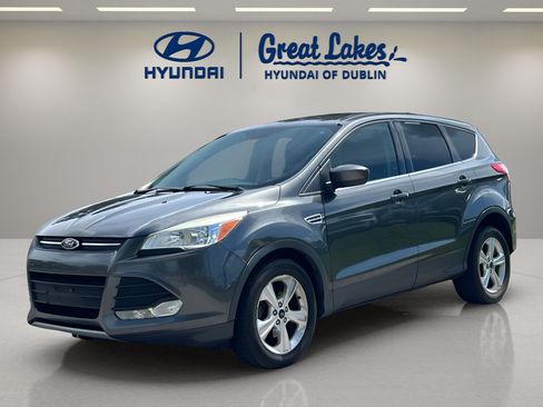 Used 2015 Ford Escape SE FWD image 1