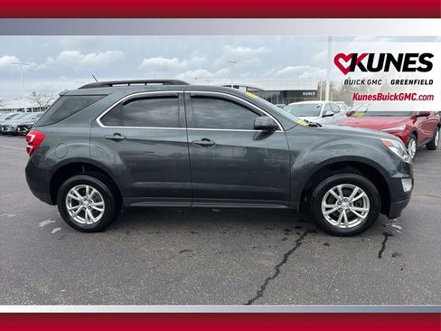 Used 2017 Chevrolet Equinox LT w/ Convenience Package FWD image 4