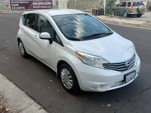 Used 2014 Nissan Versa Note SV FWD image 11