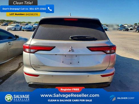 Used 2022 Mitsubishi Outlander SE FWD image 8