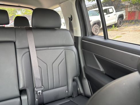 Used 2026 Hyundai Santa Fe SEL FWD image 27