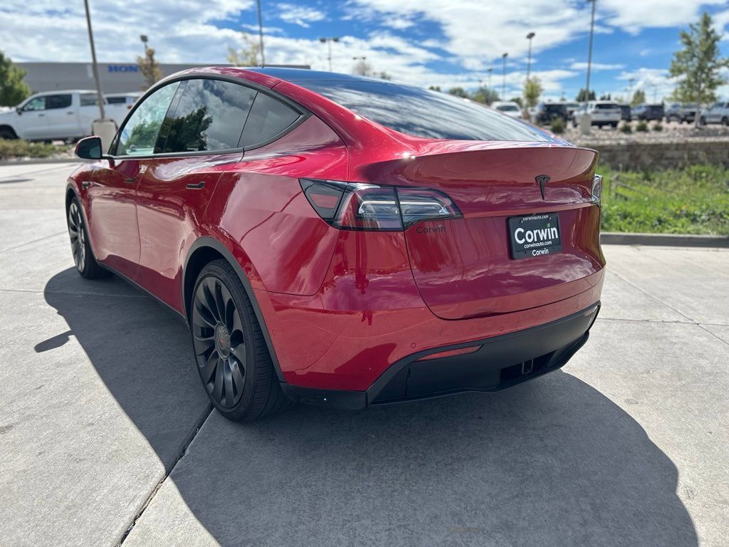Used 2022 Tesla Model Y Performance AWD/4WD image 5
