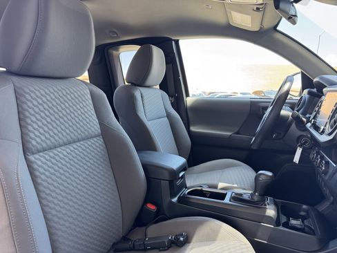 Used 2023 Toyota Tacoma SR image 35