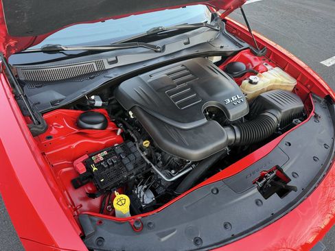 Used 2021 Dodge Charger SXT w/ Leather Interior Group image 24