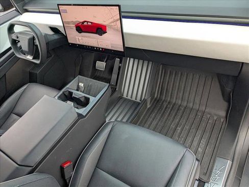 Used 2024 Tesla Cybertruck AWD Crew Cab image 20