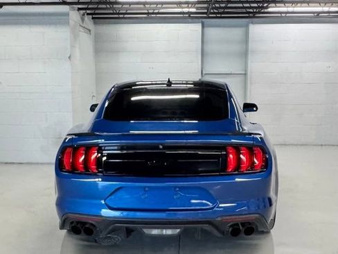 Used 2022 Ford Mustang GT Premium w/ Black Accent Package RWD image 4