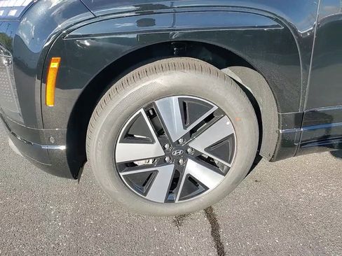 New 2026 Hyundai Ioniq 9 SEL image 9