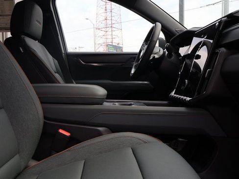 New 2026 GMC Acadia AT4 w/ Super Cruise Package AWD/4WD image 8