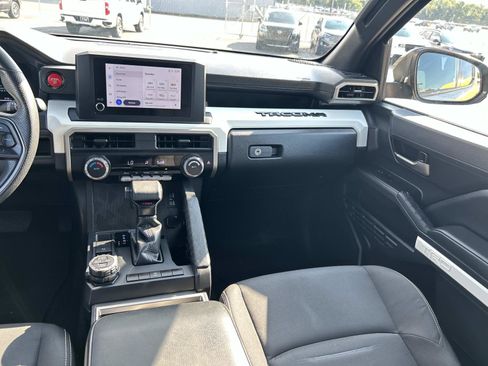 Used 2024 Toyota Tacoma TRD Off-Road AWD/4WD image 25