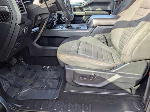 Used 2018 Ford F150 XLT w/ Equipment Group 302A Luxury image 11