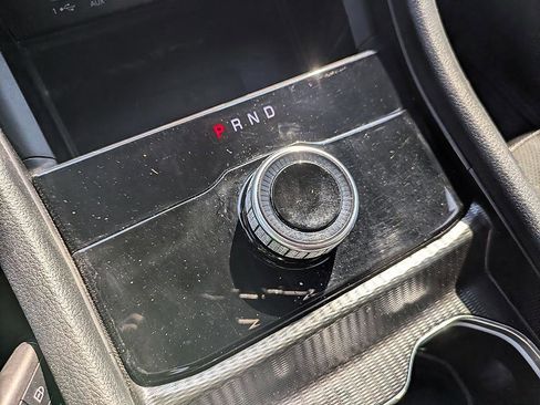 Used 2024 Jeep Grand Cherokee L Altitude image 23