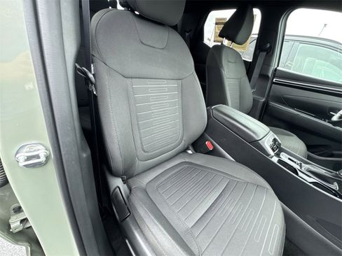 Used 2024 Hyundai Santa Cruz SEL w/ Activity Package image 31