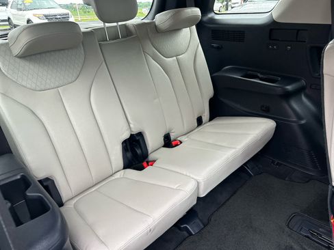 Used 2022 Hyundai Palisade SEL w/ Premium Package AWD/4WD image 34