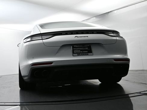 Certified 2023 Porsche Panamera Platinum Edition image 49