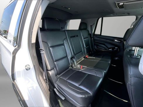 Used 2018 Chevrolet Tahoe LT AWD/4WD image 17