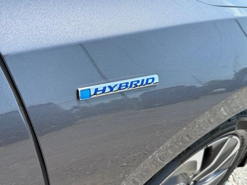 Used 2019 Honda Insight Touring image 8