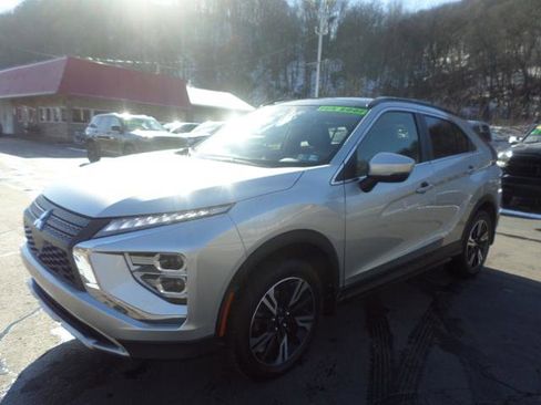 Used 2024 Mitsubishi Eclipse Cross SE image 3