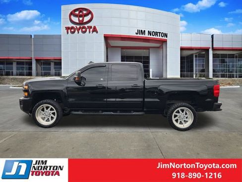 Used 2019 Chevrolet Silverado 2500 LTZ w/ Duramax Plus Package AWD/4WD image 5