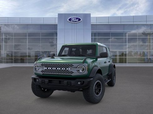 New 2025 Ford Bronco Badlands w/ Sasquatch Package image 2
