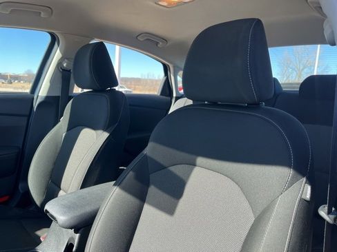 Used 2023 Kia Forte LXS image 13