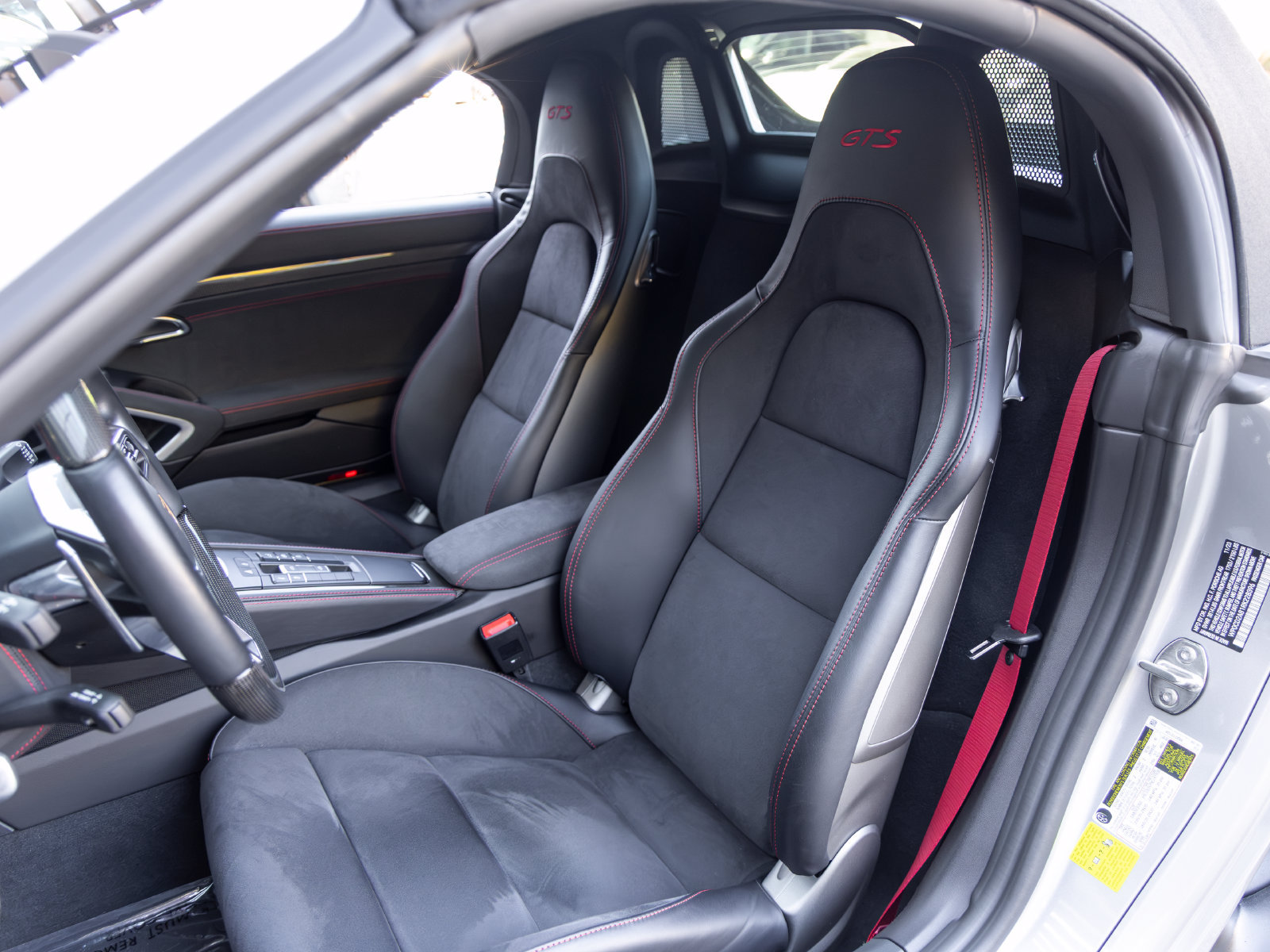 Certified 2024 Porsche 718 Boxster GTS RWD image 5