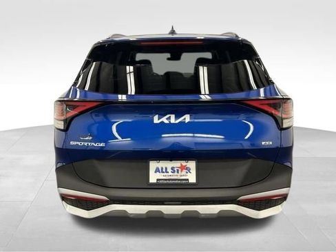 Used 2025 Kia Sportage EX w/ Premium Package image 10