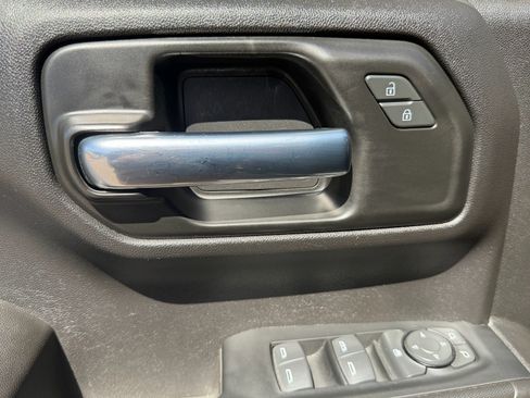 Used 2022 Chevrolet Silverado 1500 Custom RWD image 15