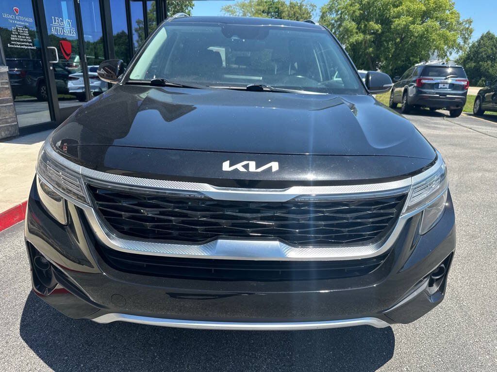 Used 2022 Kia Seltos EX AWD/4WD image 6